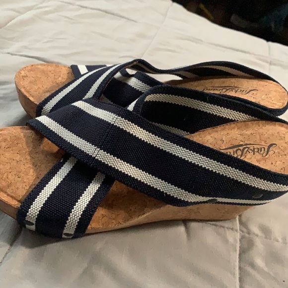 Good - Picture 2 of 4